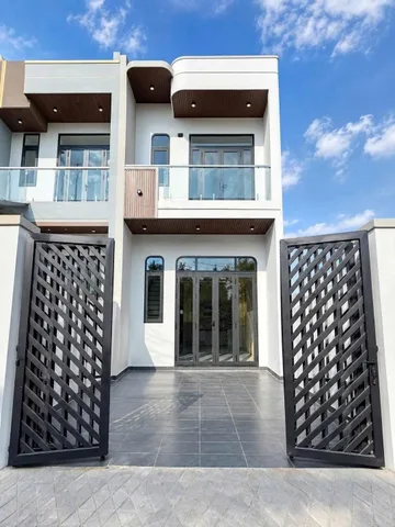TRẢ TRƯỚC 700TR NHẬN NHÀ LẦU - GẦN NGÃ 3 BÌNH Ý - SỔ RIÊNG