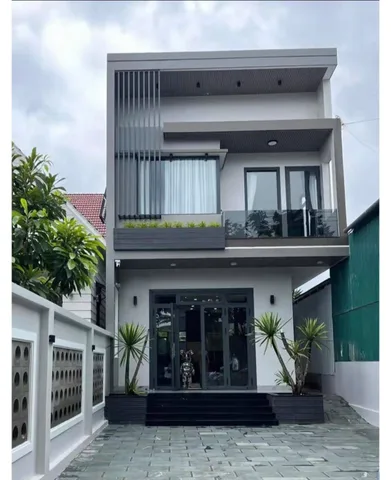 Xuất Hiện Căn Nhà Lầu Vừa Hoàn Thiện Ngay Gần Cổng 2 Sân Bay Biên Hòa Chỉ 450tr Nhận Nhà Ngay.