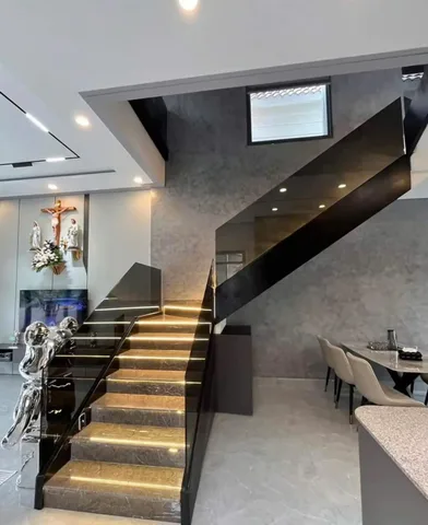 Xuất Hiện Căn Nhà Lầu Vừa Hoàn Thiện Ngay Gần Cổng 2 Sân Bay Biên Hòa Chỉ 450tr Nhận Nhà Ngay.