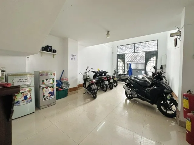Đường VIP CHDV HXH Ung Văn Khiêm, P.25, Bình Thạnh, 4.3x16.5m, 5 tầng, chỉ 14.7 tỷ