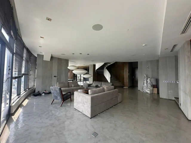 Penthouse Căn hộ City Garden Cho thuê 320m2 nội thất cao cấp