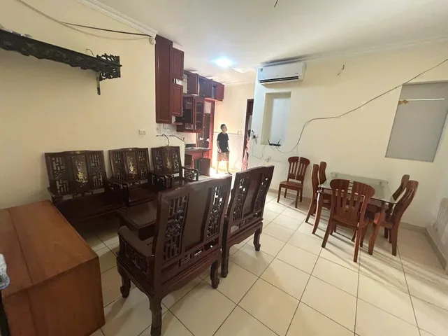 Cho thuê Căn hộ chung cư Nguyễn Huy Tưởng 80m2 giá 12 triệu tại Phường Nhân Chính Quận Thanh Xuân Hà Nội