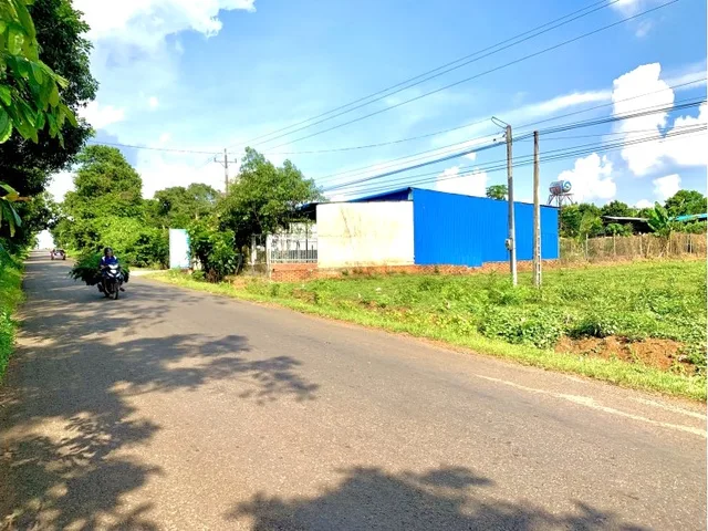 BÁN GẤP ĐẤT VƯỜN 2.300M2, GẦN KCN CHỢ DÂN CƯ ĐÔNG 160TR