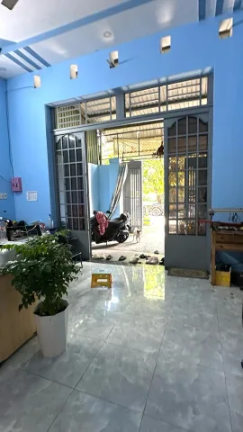 Bán Nhà riêng 100m2 có sẵn 100 m2 thổ cư giá 5.7 tỷ tại Đường Bà Điểm Xã Bà Điểm Huyện Hóc Môn TP. Hồ Chí Minh