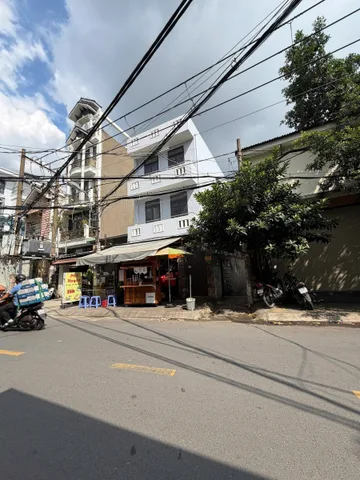 Giảm giá bán nhanh nhà 162m2 . Dtxd 257m, hoàn công
giá 22.5 tỷ tại Đường 416 Dương Quảng Hàm Phường An Nhơn TP. Hồ Chí Minh