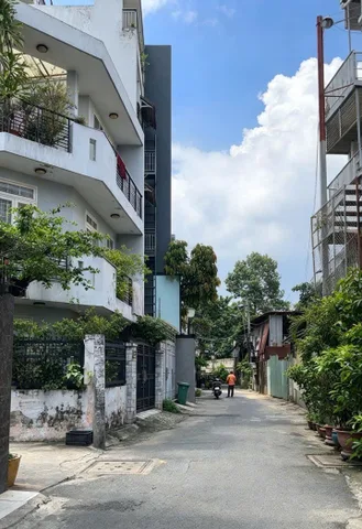 Bán Nhà 4 tầng 68m2 giá 7.5 tỷ tại Đường Nguyễn Văn Săng, Phường Tân Sơn Nhì, Quận Tân Phú, TP. Hồ Chí Minh