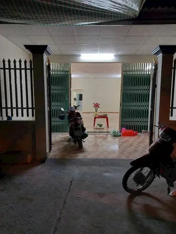 Bán 2 nhà liền kề mt đường số 3, KDC Chợ Mới xã Long Cang dt 105m2 , 2pn, 1wc giá 1,65 - 1,9 tỷ