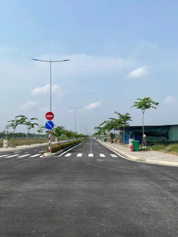 Chỉ 1,2 tỷ sở hữu 100m2 đất sổ sẵn phố kinh doanh cạnh Ga Metro, cách Sân Bay QT Long Thành chỉ 5km