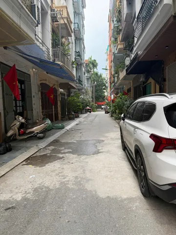 Cho thuê Nhà riêng Phố  Phạm Tuấn Tài Phường Nghĩa Đô Quận Cầu Giấy Hà Nội
