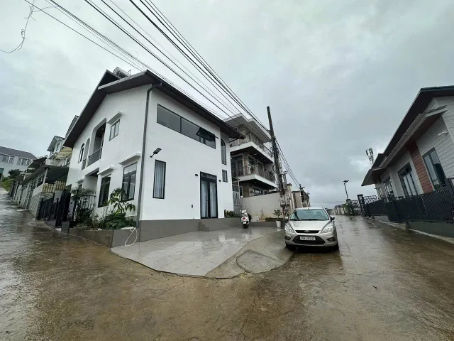 Cho thuê homestay mới xây sân đậu ô tô giá 17 triệu tại Đường Nam Hồ Phường 11 Thành phố Đà Lạt Lâm Đồng
