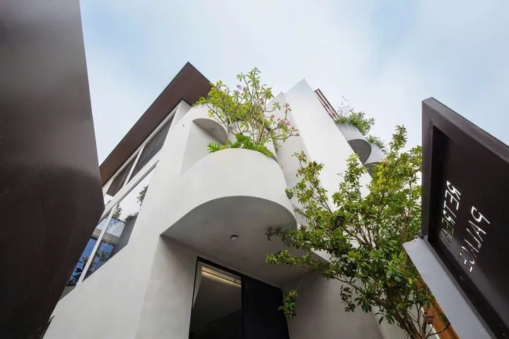 VILLA HỒ BƠI 2 MẶT ĐƯỜNG Ô TÔ NGUYỄN ĐÌNH CHIỂU - NHÀ ĐẸP THU NHẬP CAO