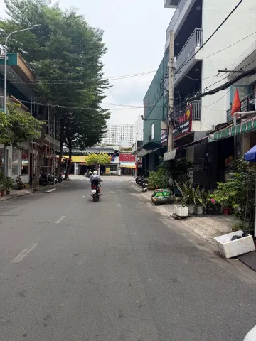 MT khu bàn cờ Lương Trúc Đàm, 78m2, ngang 4.2m, sát Lũy Bán Bích, Chỉ 10.5 tỷ TL