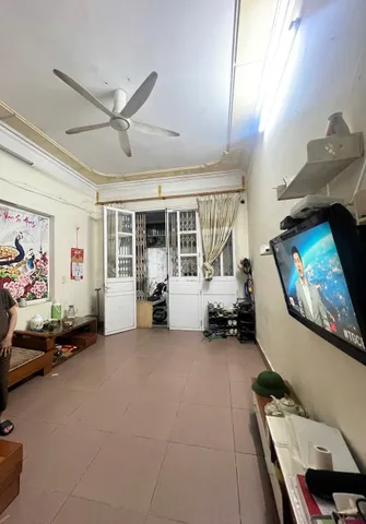 BÁN NHÀ 3 TẦNG NGAY CỔNG CHÍNH CHUNG CƯ HOÀNG HUY - AN ĐỒNG, AN DƯƠNG Giá: 2,5 tỷ
LH 0979087664