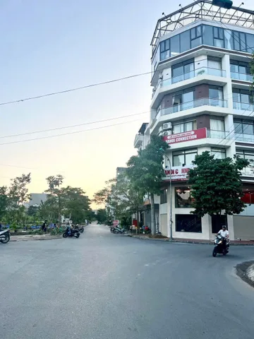 ⛳Bán Lô Đẹp Trục Chính Khu Yên Mẫn, Vạn An Mt 5m Dt 81m2 Giá 7.6 Tỷ lh e Điệp 0395777369