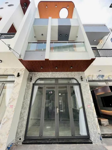 CHỦ NHÀ NỢ NGÂN HÀNG CẦN BÁN GẤP NHÀ Ở CẦN GIUỘC - GIÁ 2 TỶ