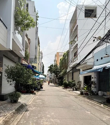 Bán Nhà riêng 68m2 có sẵn 64 m2 thổ cư giá 8.99 tỷ tại đường Trần Thị Trọng Phường 15 Quận Tân Bình TP. Hồ Chí Minh