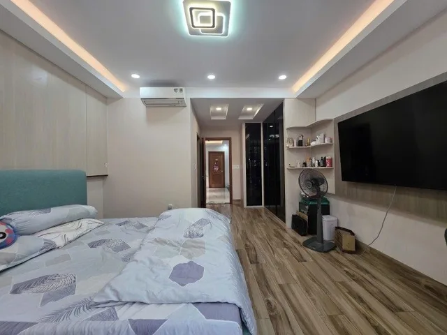 HXH Xô Viết Nghệ Tĩnh, P.25, Bình Thạnh, 4.3x21.5m, 5 tầng, chỉ 19.9 tỷ