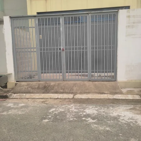 Bán xưởng mới dt sử dụng 400m2. Full thổ Lê Thị Kim. XTS hóc môn