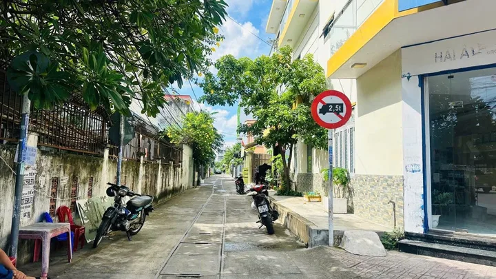 Bán Nhà riêng 89m2 có sẵn 89 m2 thổ cư giá 5.9 tỷ tại Đường 23/10 - Chọn - Phường Tây Nha Trang Khánh Hòa