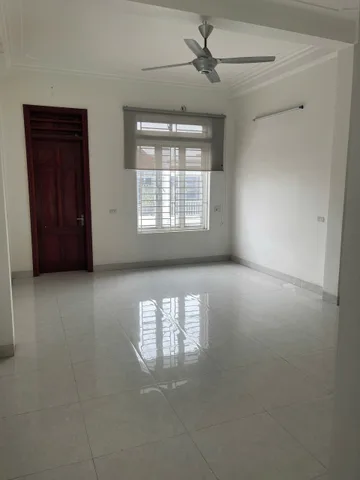 🏢Bán Nhà 3 Tầng Đường Hồ Ngọc Lân, Cạnh Trạm Y Tế Mt 4.45m Dt 129m2 Giá 10.6 Tỷ lh e Điệp 0395777369