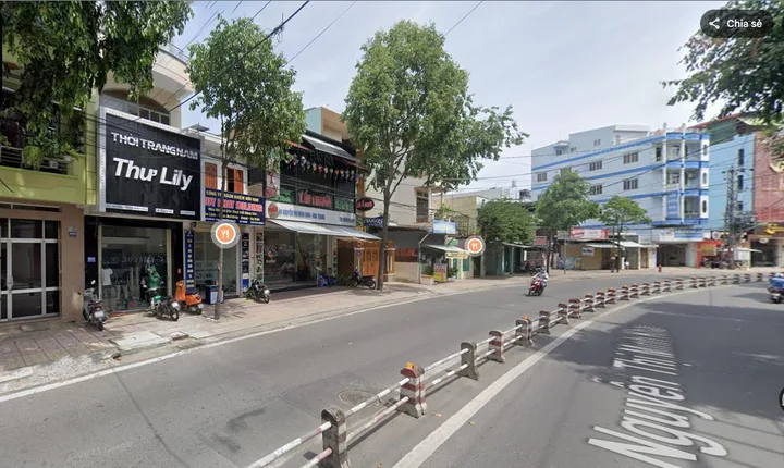 Bán Nhà 2 Tầng Mặt Tiền Nguyễn Thị Minh Khai - Đường 20m - Giá 13,5 Tỷ