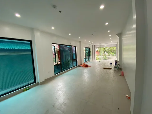 Cho thuê Văn phòng 70m2 giá 5 triệu mới đẹp 100% đường Vạn Xuân, Hoài Đức