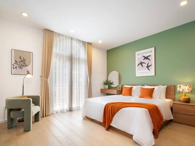 Chủ cần bấn gấp căn Kingston Residence, DT: 79m2, 2PN, 2WC. Giá: 6,8 tỷ, Lh: 0938771300 - Vương