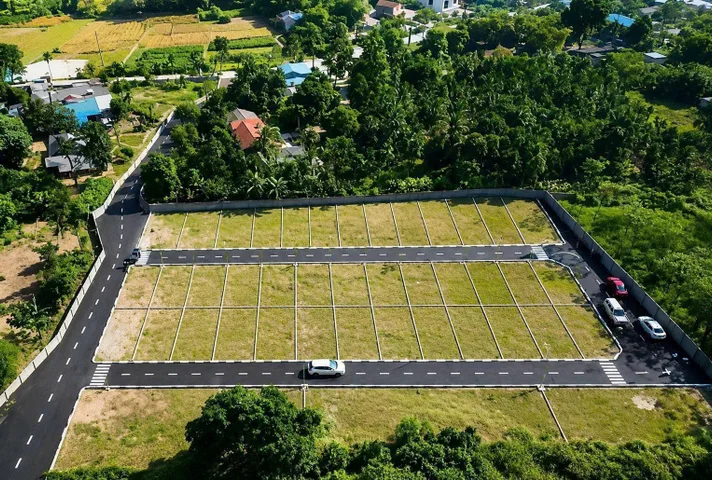 Bán Đất 181.5m2 có sẵn 150 m2 thổ cư giá 799 triệu tại Xã Cao Dương Huyện Lương Sơn Hòa Bình