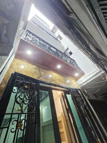 Bán Nhà riêng 21m2 có sẵn 21 m2 thổ cư giá 5.6 tỷ tại Phường Khâm Thiên Quận Đống Đa Hà Nội
