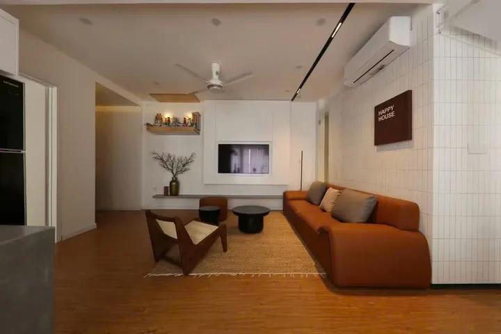 CHO THUÊ CĂN GÓC SME HOÀNG GIA – HÀ ĐÔNG 3 NGỦ 2VS LH 0963989690