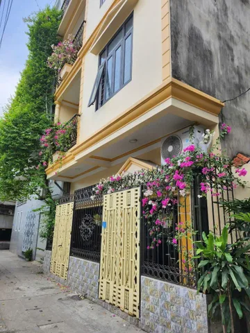 Cho thuê Nhà riêng 45m2 giá 20 triệu tại Đường Văn Cao Phường Ngọc Hà Quận Ba Đình Hà Nội