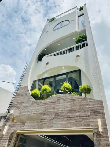 Bán Nhà 48m2 - 5 lầu - nhỉnh 8 tỷ xây mói full nội thất 100% ô tô ngủ nhà ngay BV Hồng Đức