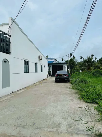 (93)Bán Đất 704m2 giá 2.7 tỷ tại herm sân bia Phường Phú Tân Tp Bến Tre