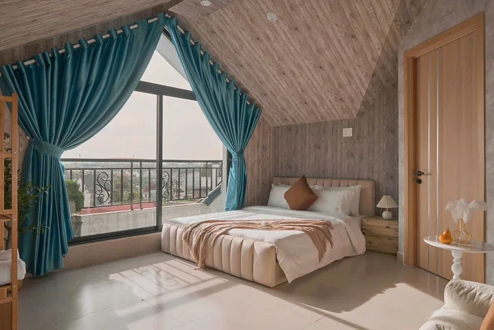 Cho thuê villa 7 phòng ngủ view kính toàn cảnh  giá 25 triệu tại Đường Cao Thắng Phường 7 Thành phố Đà Lạt Lâm Đồng