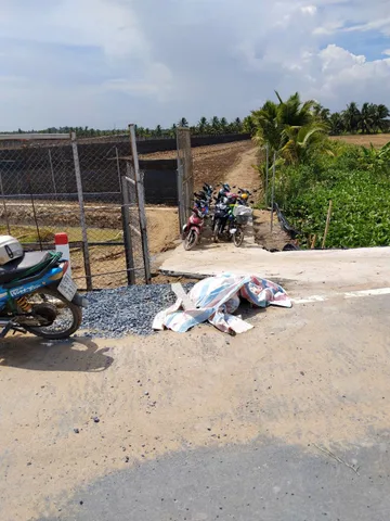 Bán Đất 21000m2 có sẵn 100 m2 thổ cư giá 37.8 tỷ tại Thị trấn Cầu Quan Huyện Tiểu Cần Trà Vinh