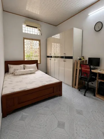 Bán nhà trong ngõ Lê Lai, cách mặt đường Lê Lai hơn 20m, cách vườn hoa Nguyễn Trãi 300m