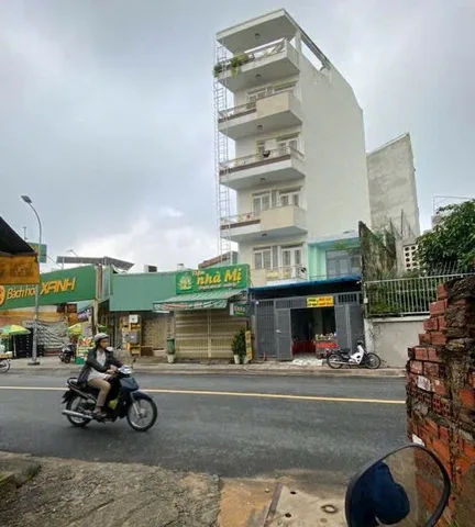 Bán Gấp Nhà 5 Tầng Mặt Tiền Đường Nguyễn Văn Đậu gần Lê Quang Định, sổ hồng hoàn công 11,9 tỷ