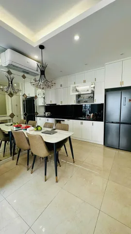 Cho thuê Căn hộ chung cư 67m2 giá 22 triệu tại Phường Trung Hoà Quận Cầu Giấy Hà Nội