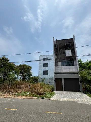 Bán 100m2 mặt tiền Hoàng Bích Sơn, trung tâm thành phố