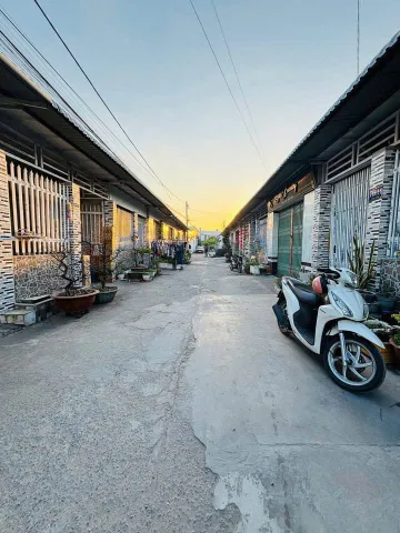 Bán nhanh nhà có 3 phòng ngủ 133m2 nằm ngay Tân Thông Hội, Củ chi giá 670 triệu