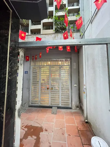 Bán Nhà riêng 40m2 có sẵn 40 m2 thổ cư giá 8.9 tỷ tại Đường Bằng Liệt Phường Hoàng Liệt Quận Hoàng Mai Hà Nội