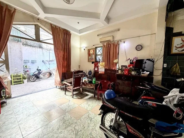 Bán nhà HXH Lê Quang Định, P.11, Bình Thạnh, 5.5x14m, 4 tầng, chỉ 10.5 tỷ