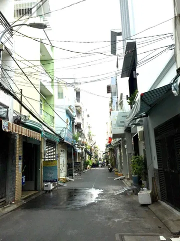 BÁN NHÀ GÒ DẦU, TÂN QUÝ, KHU SẦM UẤT - HẺM NHỰA, NGANG 6M VUÔNG, HƠN 70M2, 3 TẦNG - HƠN 8Tỷ