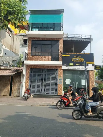 Khu đẹp nhà mặt tiền Trường Sa, P.13, Phú Nhuận, 8x9.5m, 3 tầng, chỉ 14.2 tỷ