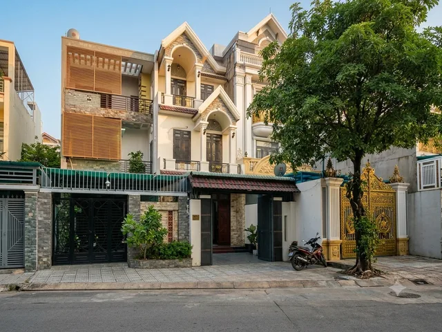 Bán Nhà riêng MTKD Trung Tâm HC Dĩ an.dt khủng nhà 3 tầng.