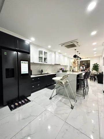 Bán nhà HXH Nguyễn Công Hoan, P.7, Phú Nhuận, 68m2, 6 tầng, chỉ 16.5 tỷ