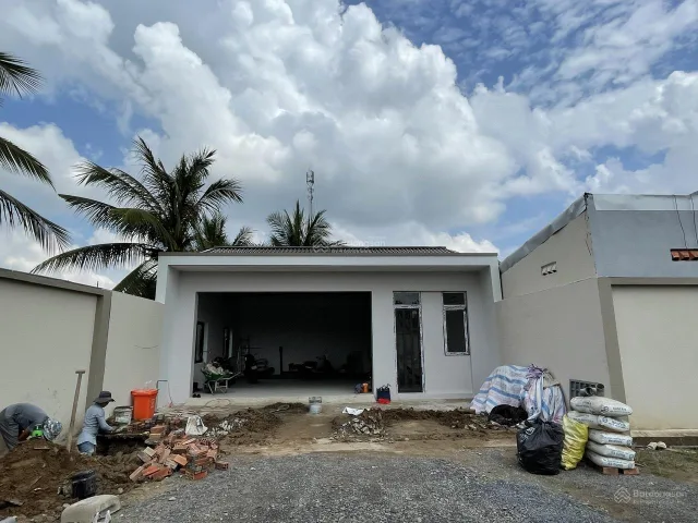 CHÍNH CHỦ BÁN 1.982M2 ĐẤT SẴN SỔ TẶNG NHÀ CẤP 4 MẶT TIỀN TRUNG TÂM CÁI RĂNG