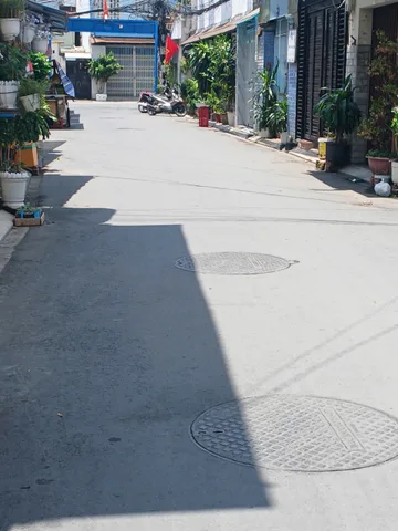 🔥CHDV TÂN PHÚ  - XE HƠI VÀO NHÀ - VÀI BƯỚC RA MẶT TIỀN - 4 TẦNG - NGANG LỚN 5.3M - 80M2