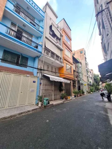 LÝ THƯỜNG KIỆT - SIÊU PHẨM - GẦN NHÀ THI ĐẤU PHÚ THỌ  - 5 TẦNG - NGANG 4.6M - GIÁ 18 TỶ