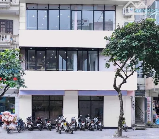 Cho Thuê Mặt Phố Hàm Nghi | 90m2 x 5 Tầng | Mặt Tiền 6m | Thông Sàn Có Thang Máy